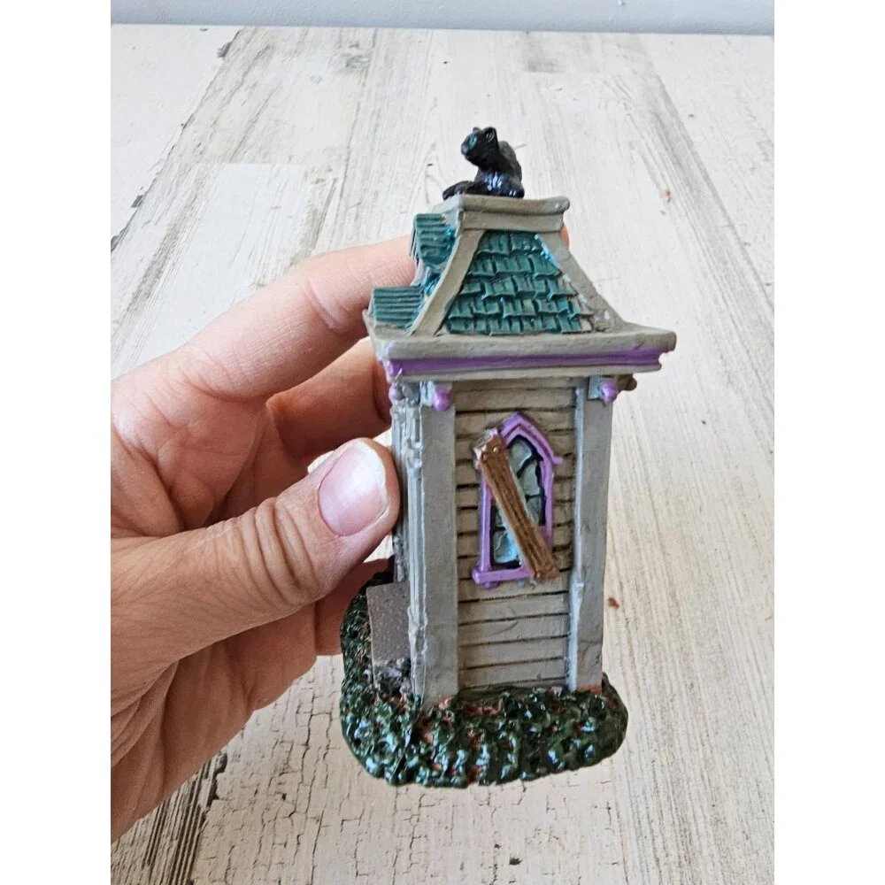 Lemax Halloween outhouse‎ cemetery cat accessory village decor